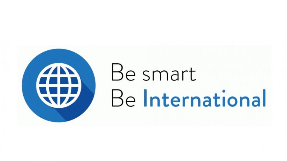 Logo Be Smart