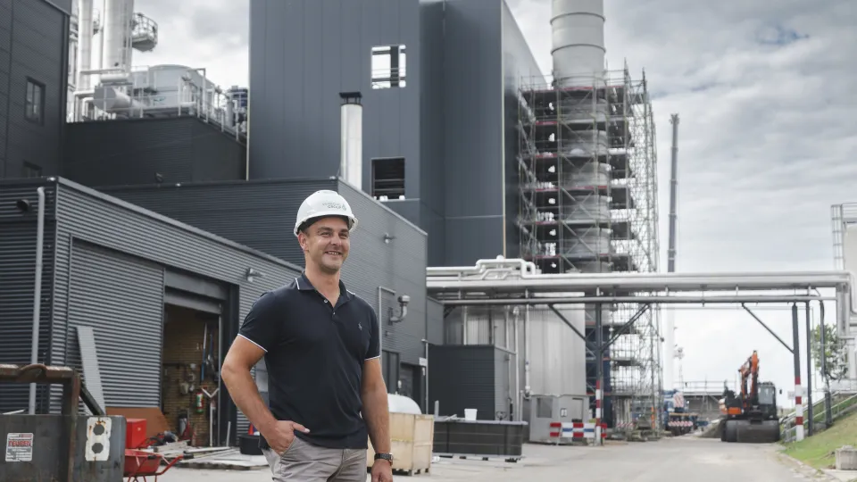 Goedhart Borgesius staat voor fabriek in aanbouw