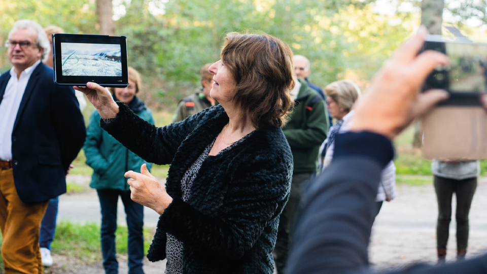 Foto Cathrien Posthumus, manager van Stichting Geopark De Hondsrug.