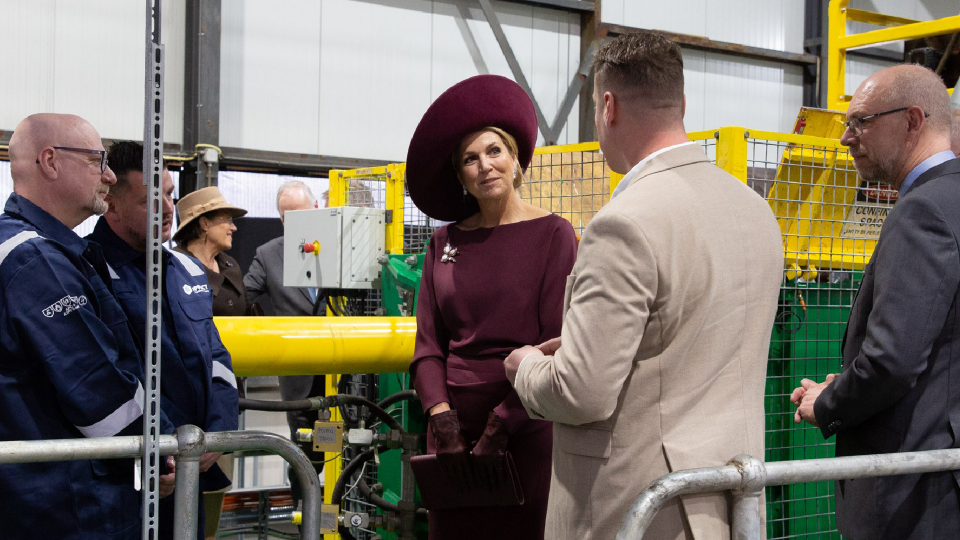 Koningin Máxima opent DEMO-fabriek UPPACT
