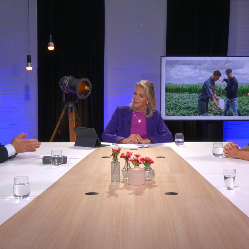 Mensen in een studio 