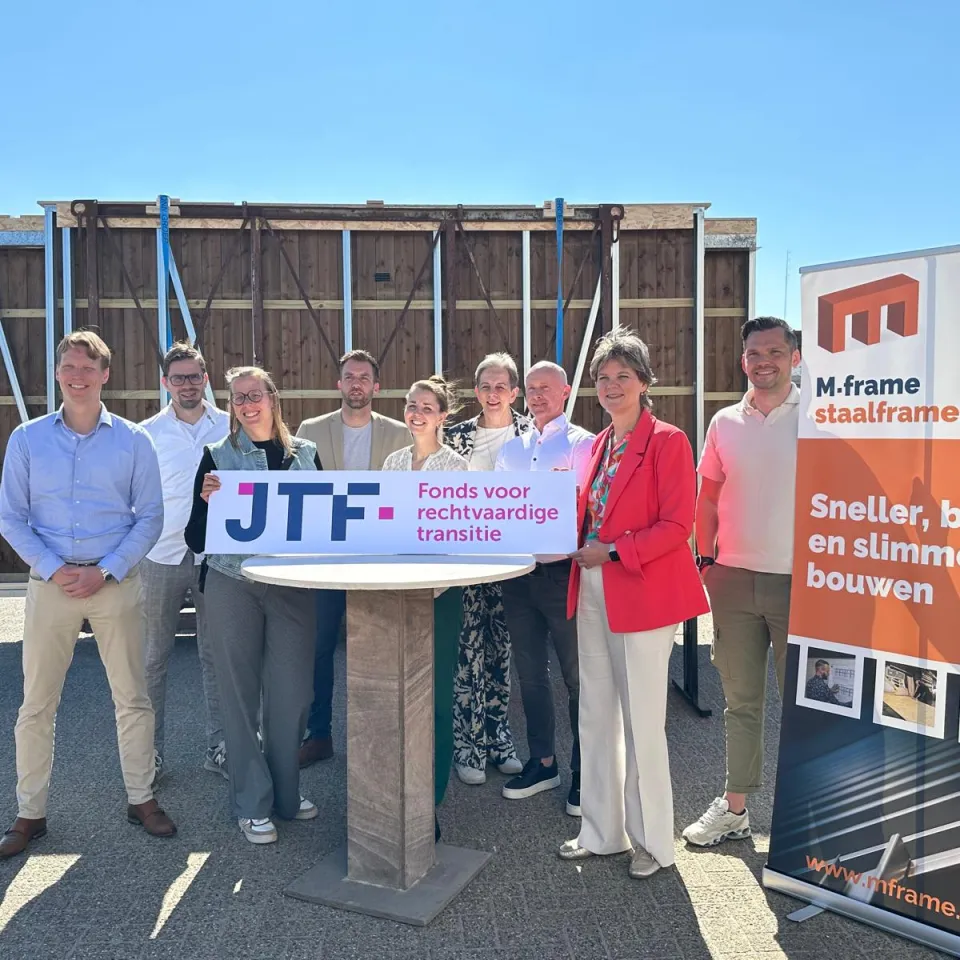 Overhandiging JTF-subsidie aan het bedrijf M-Frame